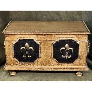 Vintage Fleur De Lis Jewelry Music Box Lion‎ Door Knockers ARDCO  (1974)